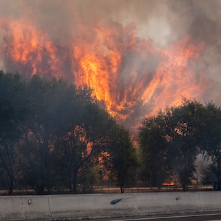 Live - Spanje roept noodtoestand uit in regio Madrid vanwege bosbranden • Nieuwe evacuaties in Franse departement Var