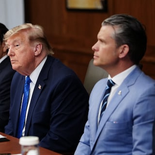 Live - Trump en Hegseth zwaar in de clinch over extreme tekorten in Amerikaanse munitievoorraad • Nieuwe oorlogsvloot van Trump valt veel duurder uit dan gedacht: 275 miljard dollar