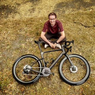 Veroveren Chinese goedkope koersfietsen weldra Europa? Als ploegen in de Tour de France ermee rijden, weet je dat het geen rommel is