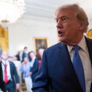 Live - Trump doet nieuwe poging om paspoortrecht voor migrantenkinderen in te perken • President blijft erbij dat VS geen munitietekort heeft: Hebben massale voorraad