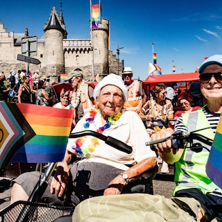 Een krachtig signaal uit Antwerpen: Pride brengt 170.000 mensen samen voor een recordeditie