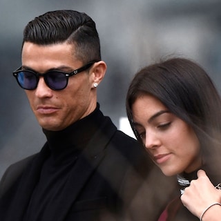 Deze keer geen hoax: Cristiano Ronaldo en Georgina Rodríguez getrouwd in Portugese kustplaats