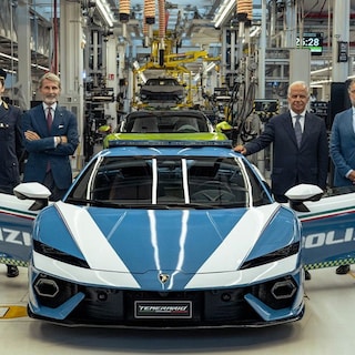 Italiaanse politie zet Lamborghini in voor medische spoedritten