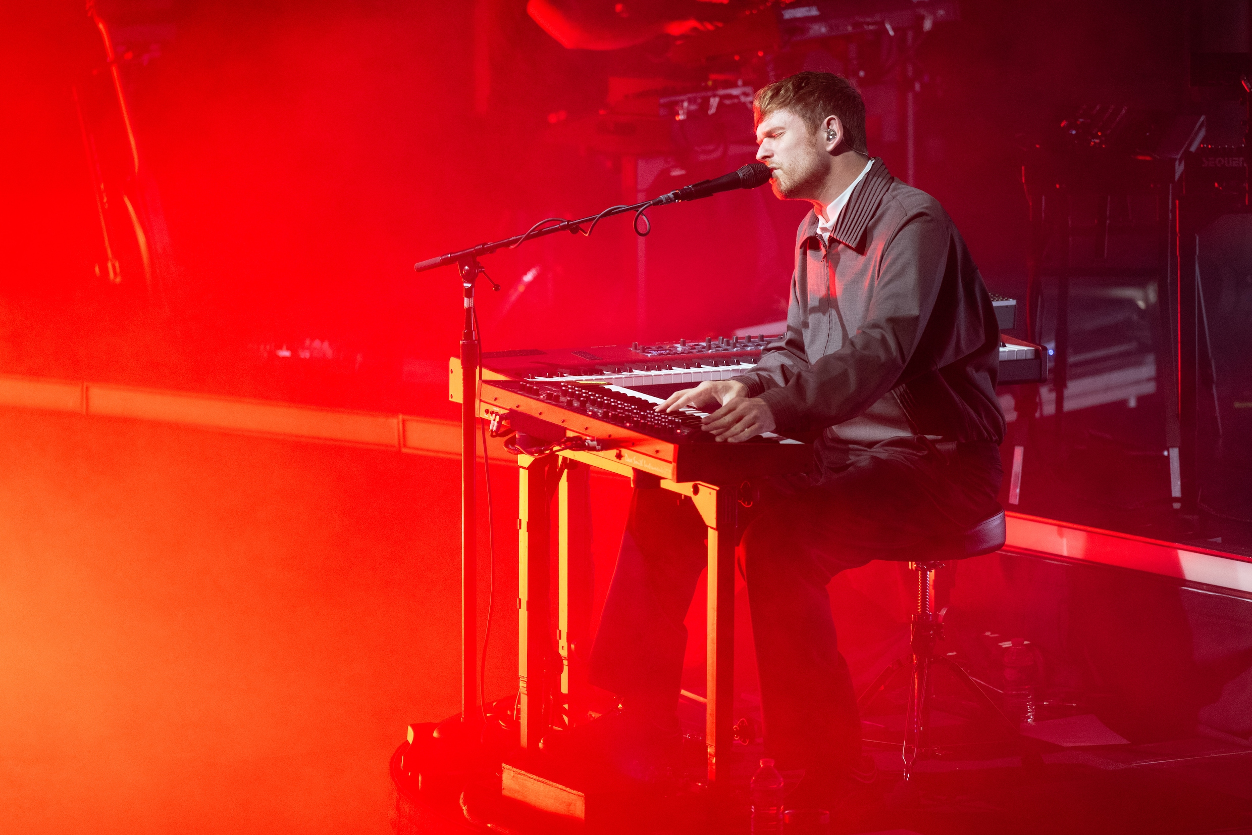 Met een kopje thee in de hand bouwde James Blake plots een feestje in ...