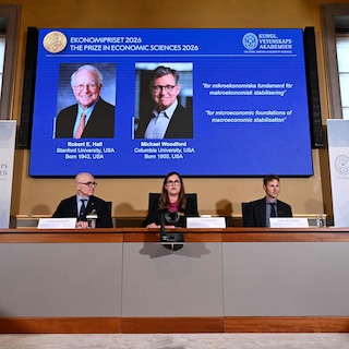 Nobel Prize in economics goes to the Americans Robert E. Hall and Michael Woodford