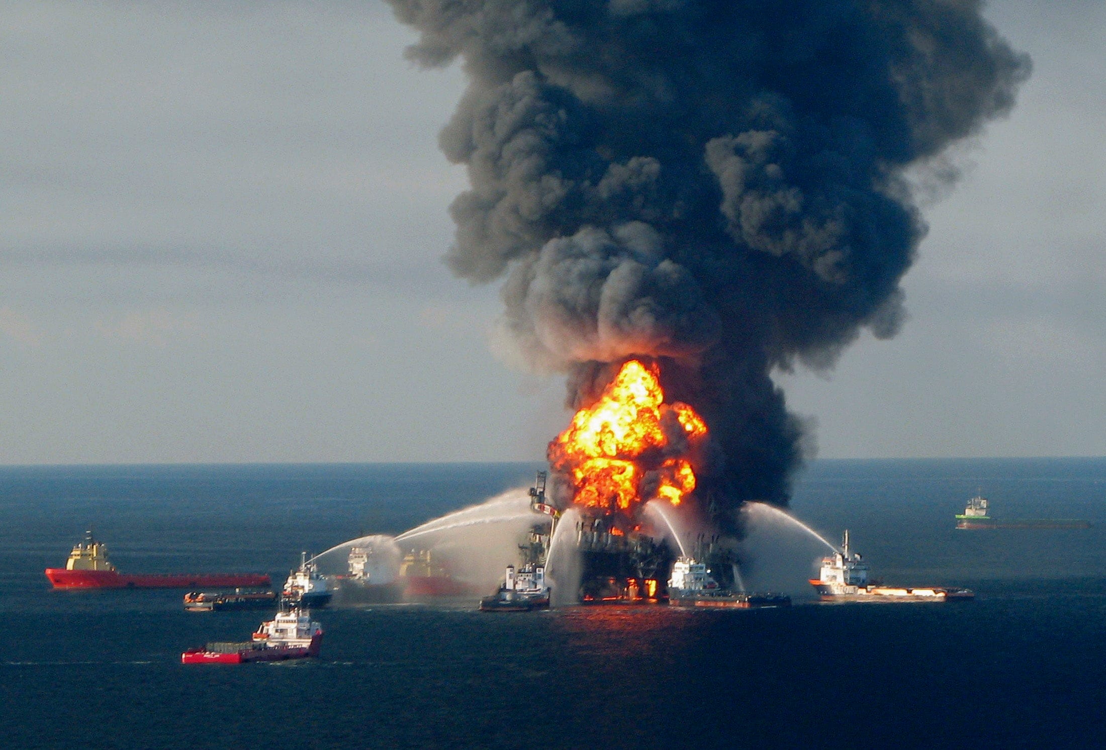 BP betaalt 4,5 miljard dollar boete aan VS voor olieramp | De Morgen