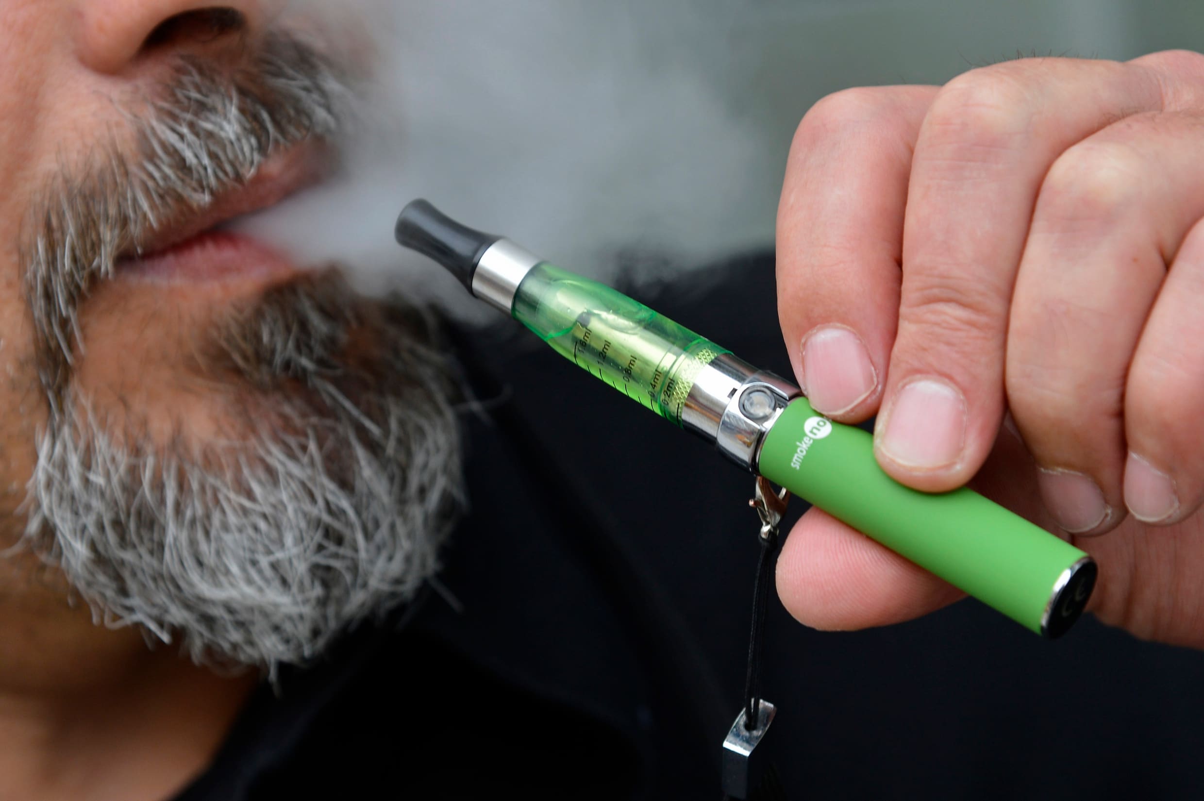Tabaksreus wil Belgische vaping-markt veroveren met boodschap dat het  gezonder is dan roken: Stichting tegen Kanker kritisch