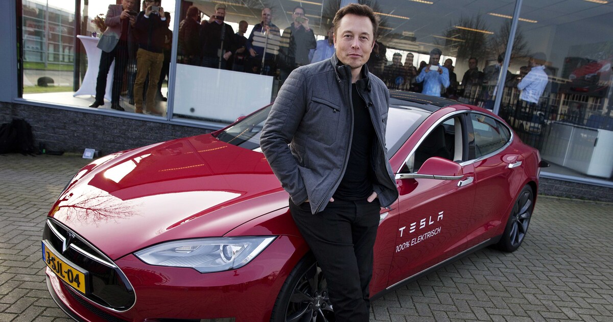 Aandeelhouders Apple vragen Tim Cook om Tesla te kopen | De Morgen
