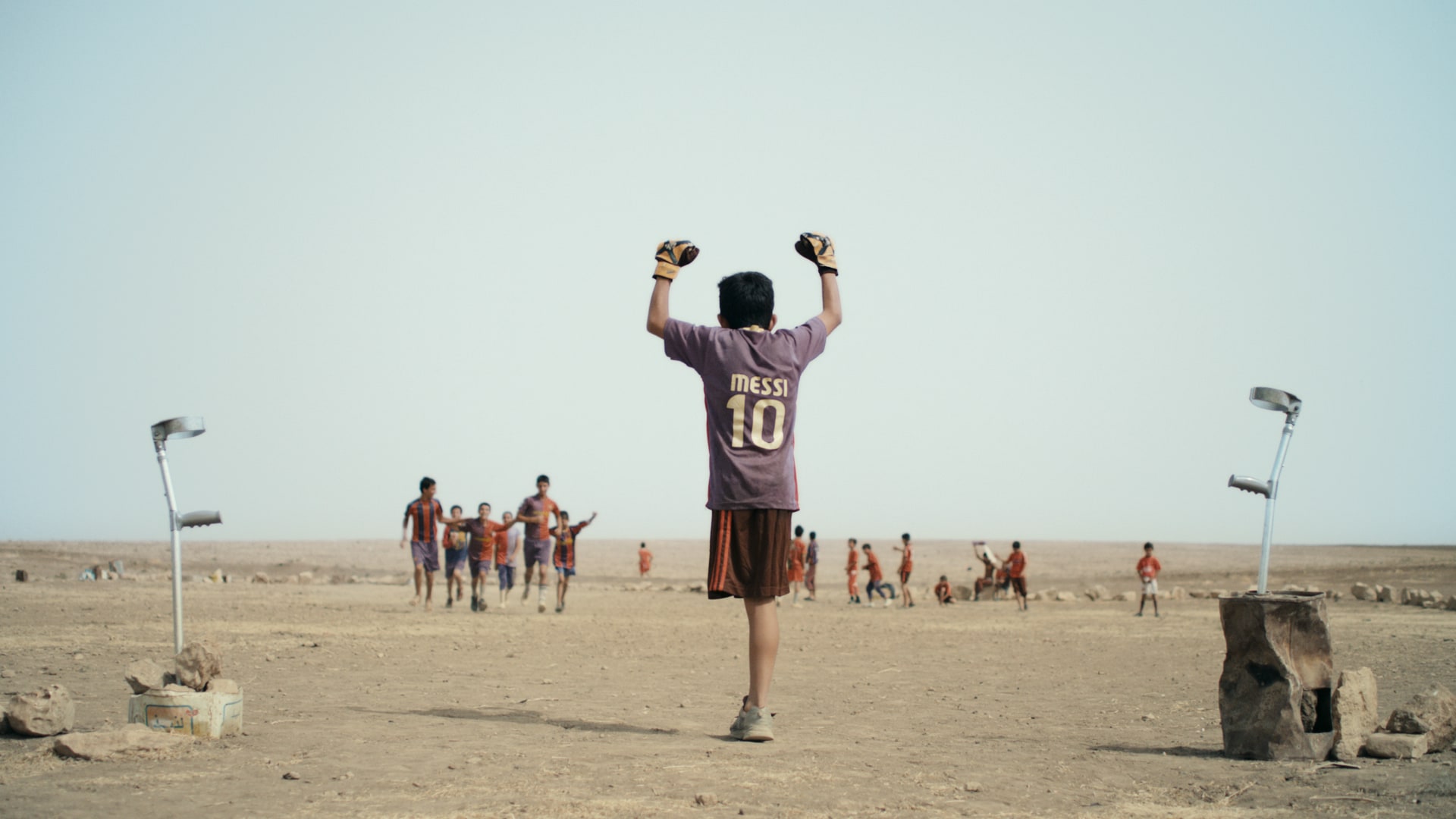 Regisseur Sahim Omar Kalifa over ‘Baghdad Messi’: ‘Voetbal is een ...