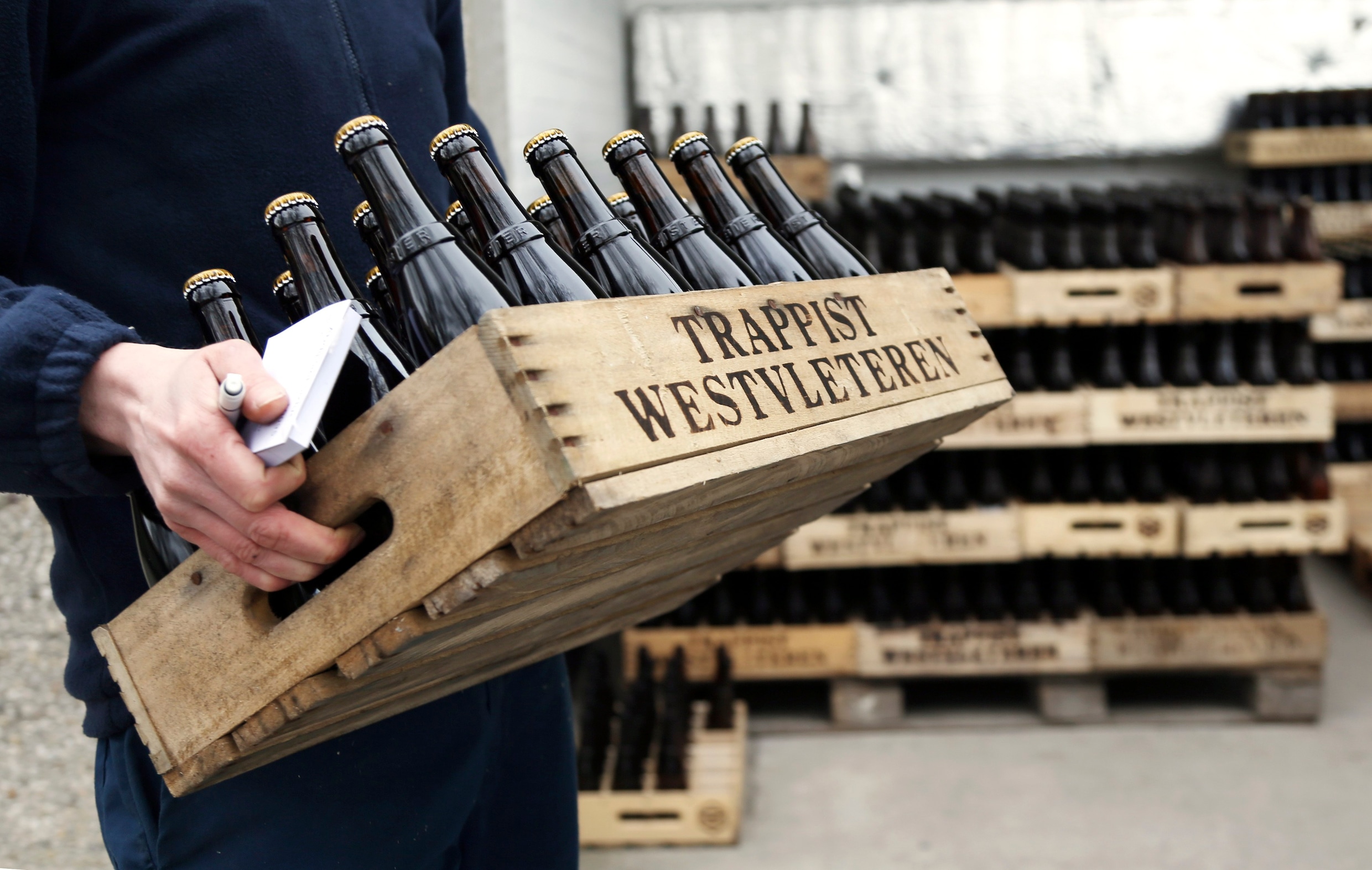 Paters Westvleteren woest na stunt Nederlandse supermarkt