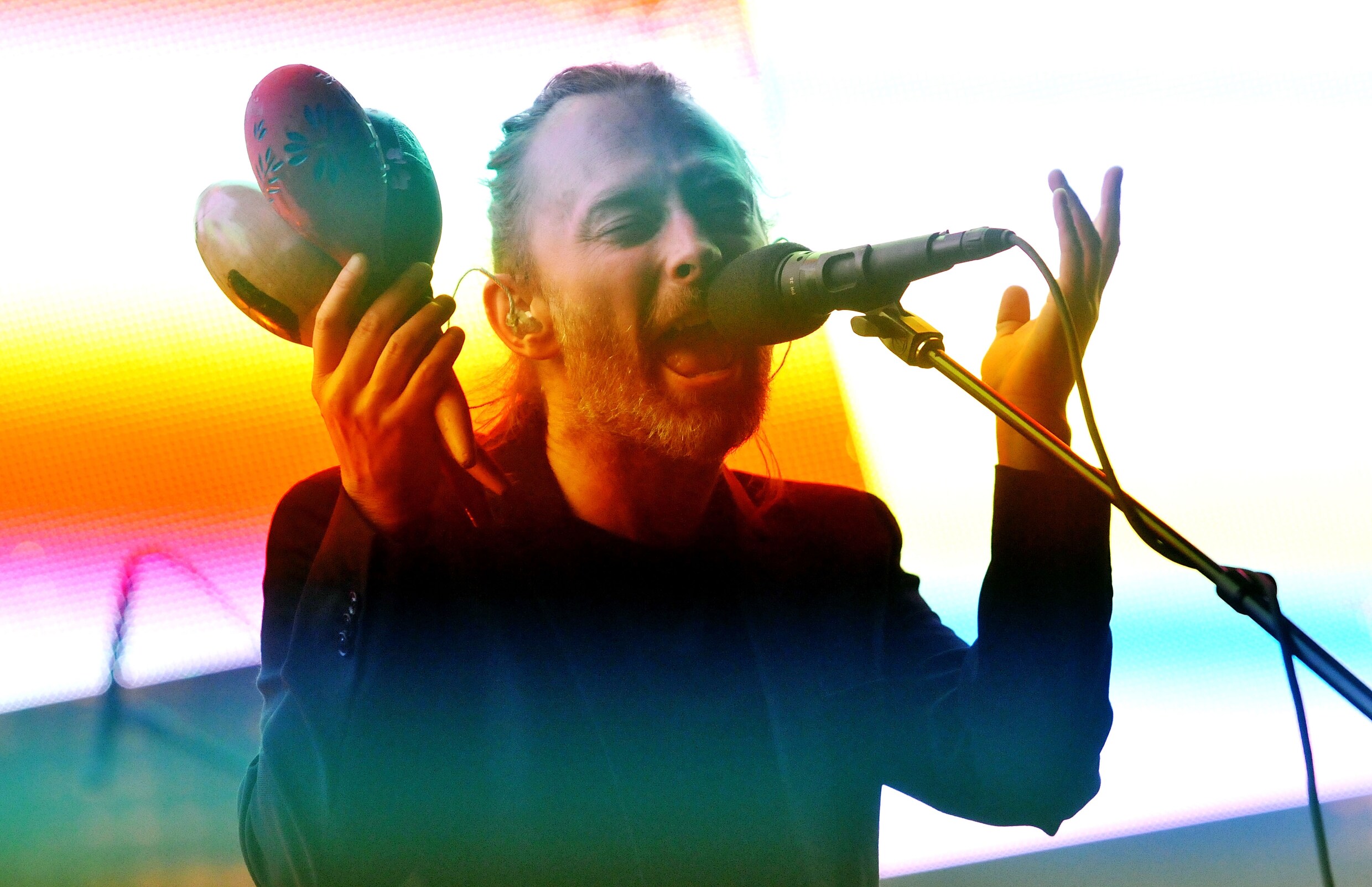 Radiohead-zanger brengt zijn melancholisch onheil naar de AB