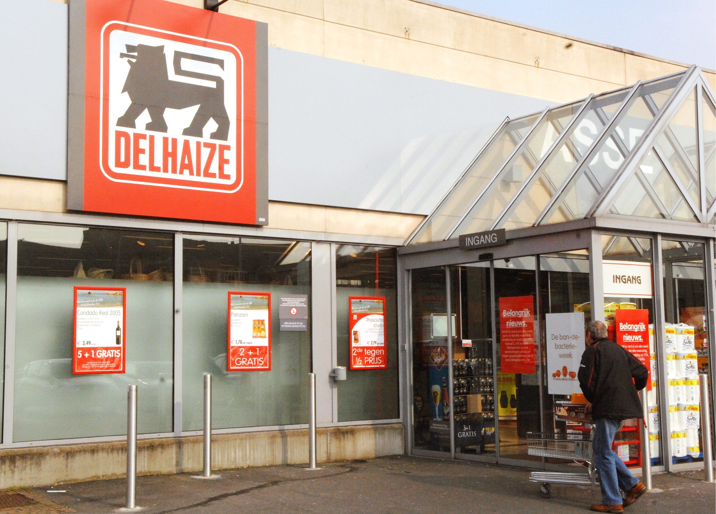 Delhaize plant 450 nieuwe winkels in groeilanden | De Morgen