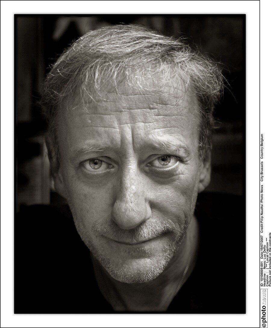 Thrillerauteur Luc Deflo verlaat WPG uitgeverij | De Morgen