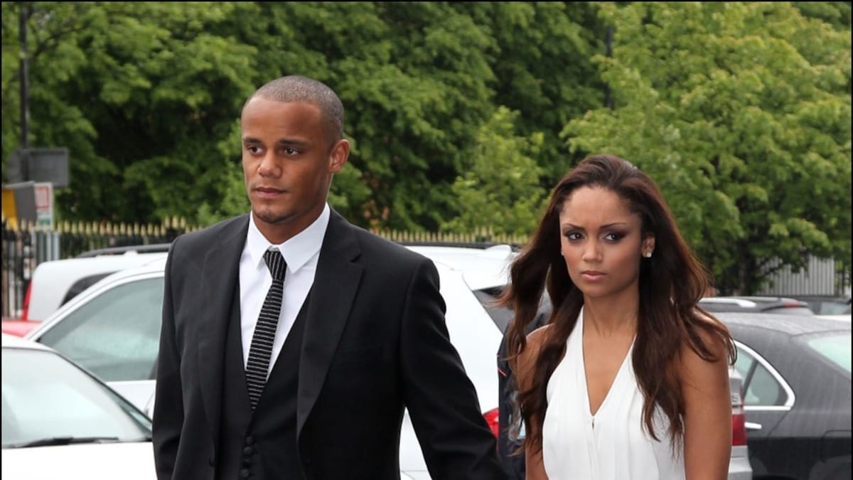 Kompany door Carla op de vingers getikt na fout in tweet | De Morgen