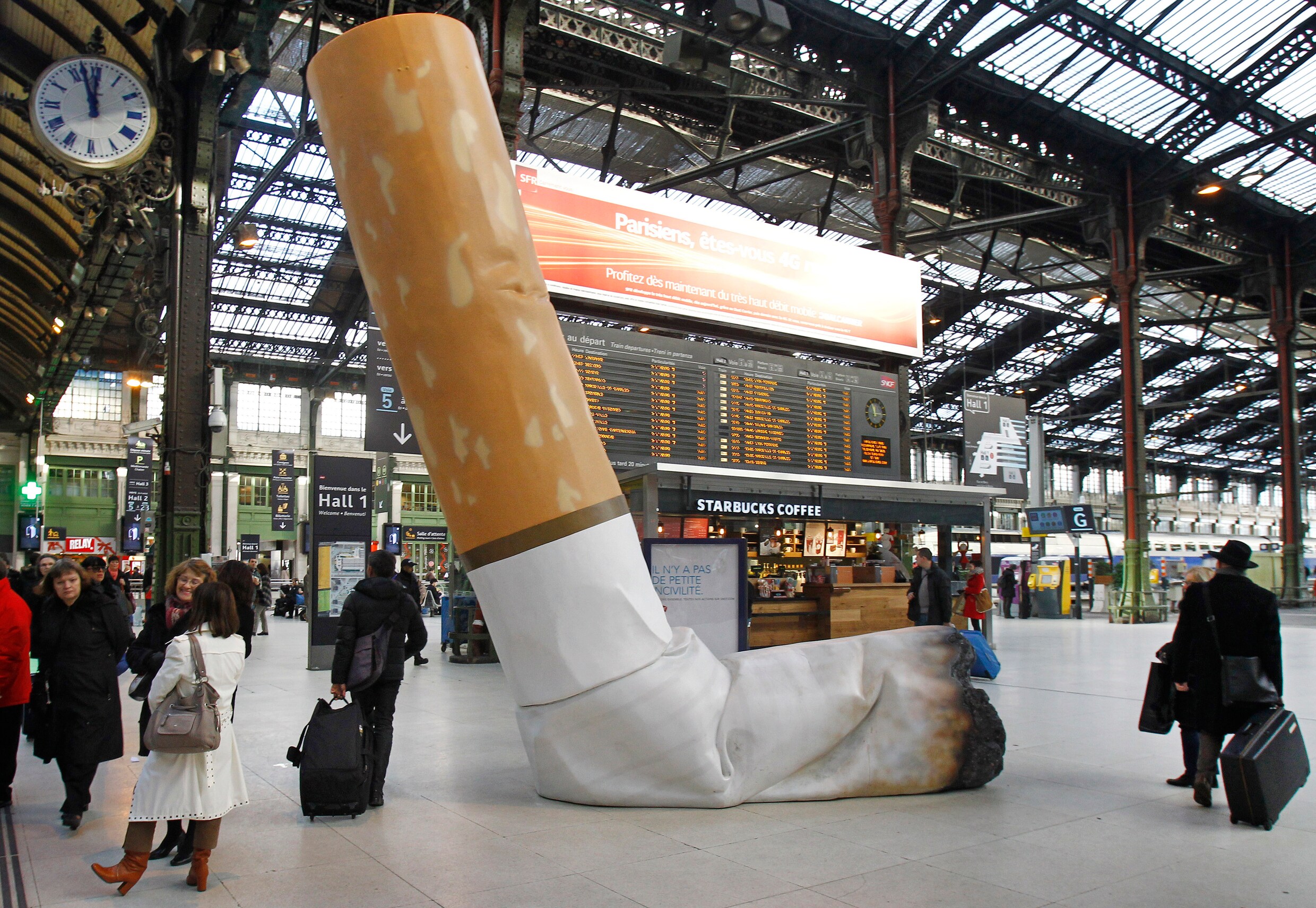 Tabaksgigant Philip Morris maakt reclame om te stoppen met roken