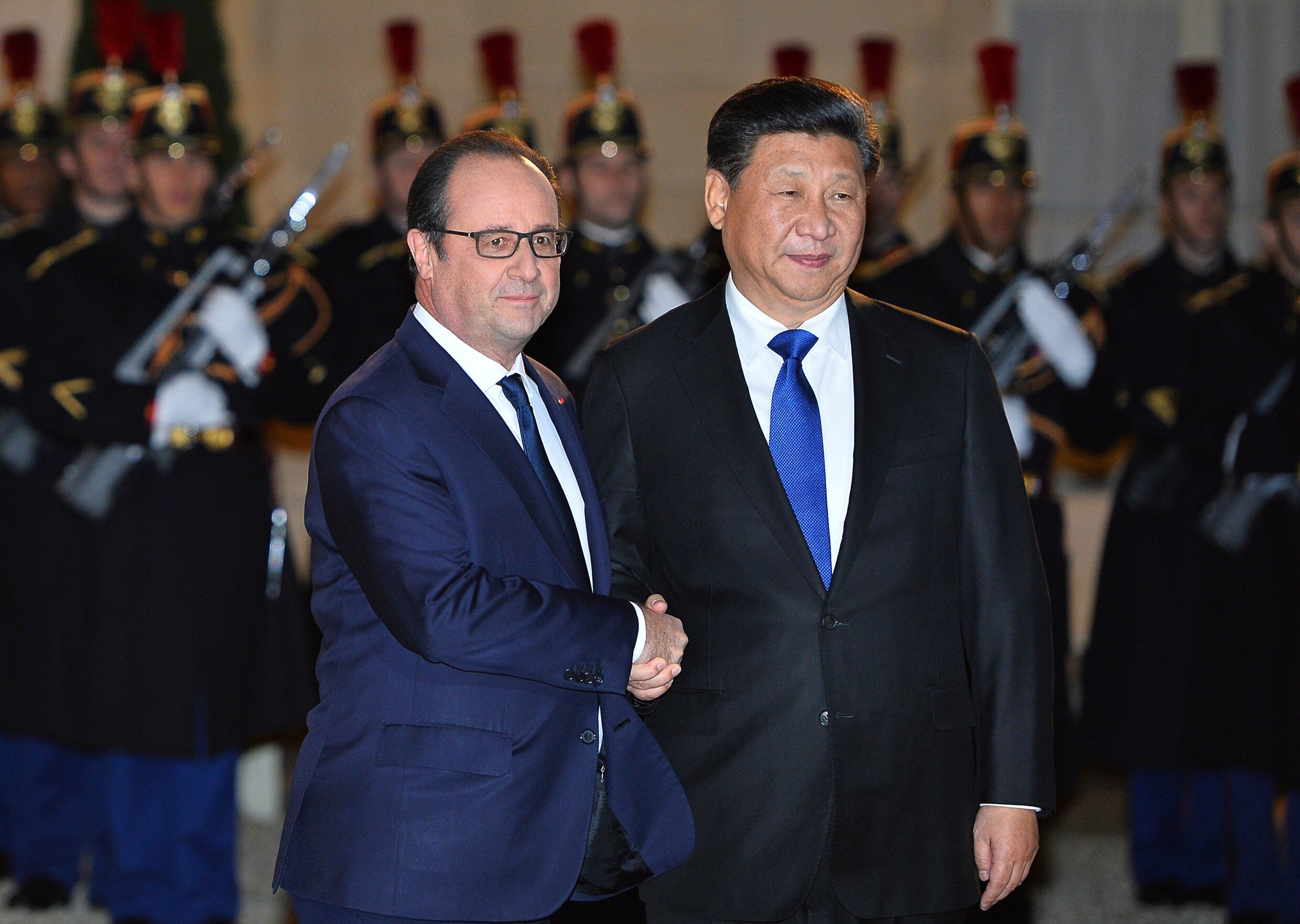 Hollande met de Chinese president Xi Jinping.