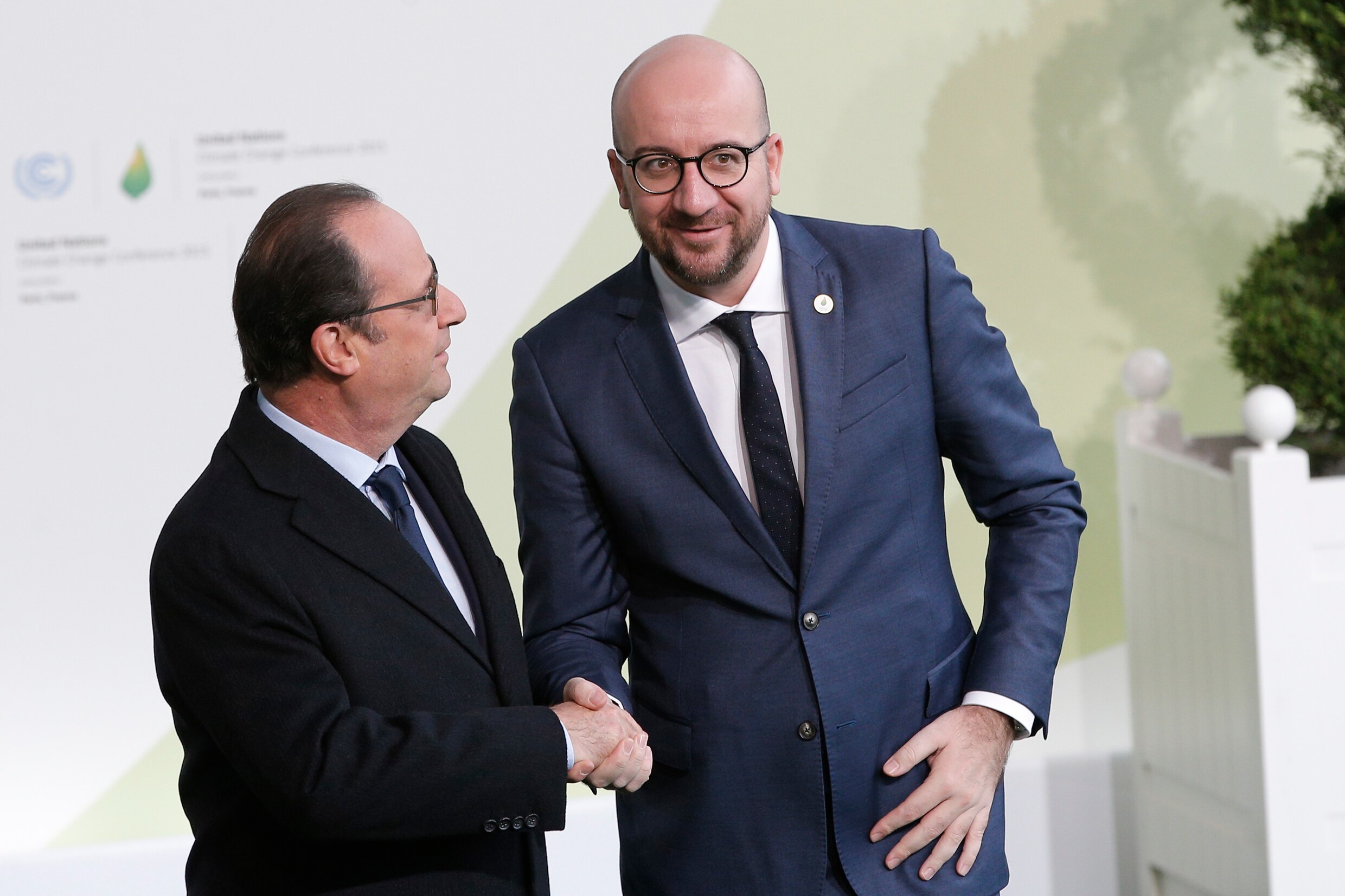 De Franse president Hollande met Belgisch premier Charles Michel.