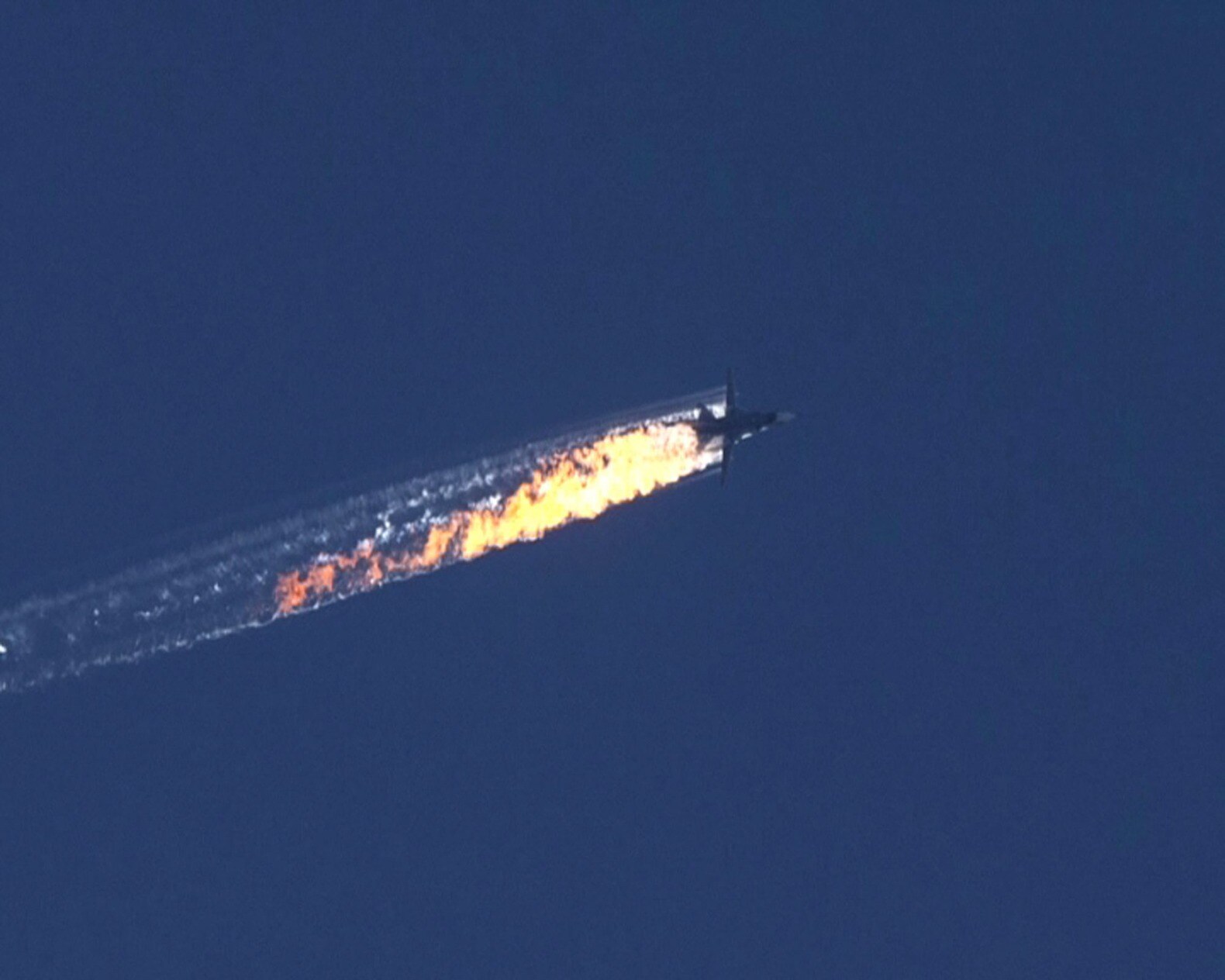 Poetin: "Turkije haalde onze jet neer om zijn oliehandel met IS te beschermen"