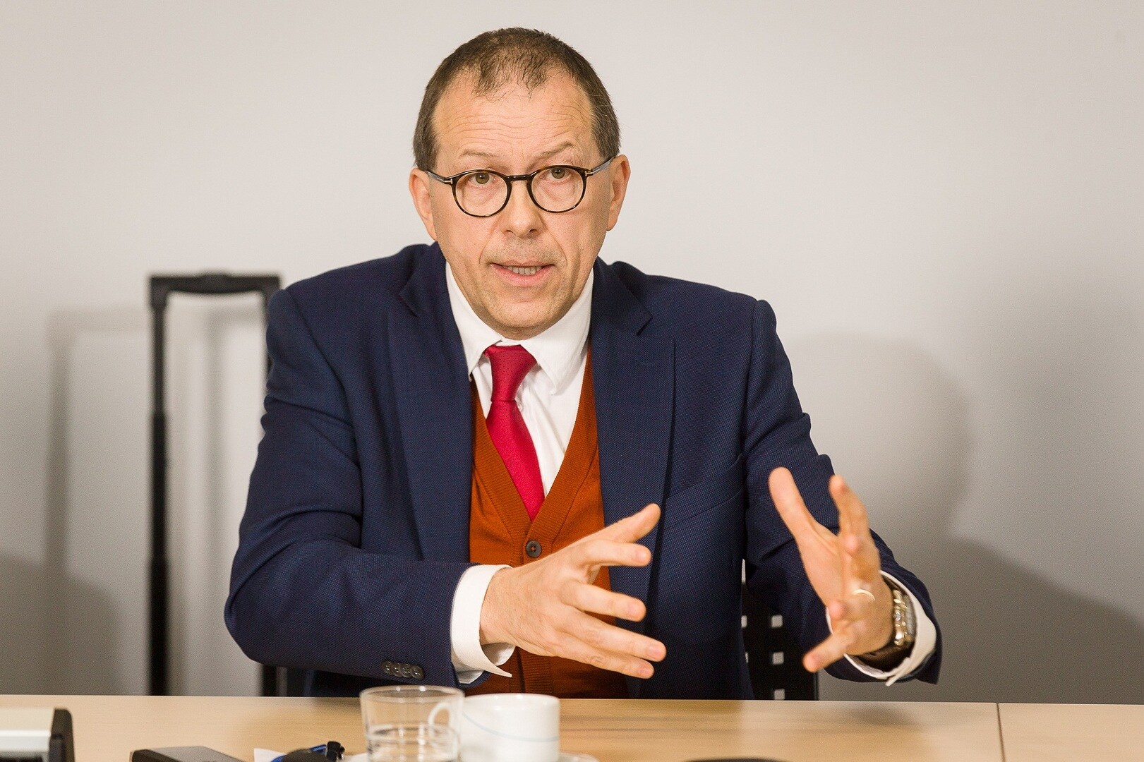 Picanol en Tessenderlo blazen fusie af | De Morgen