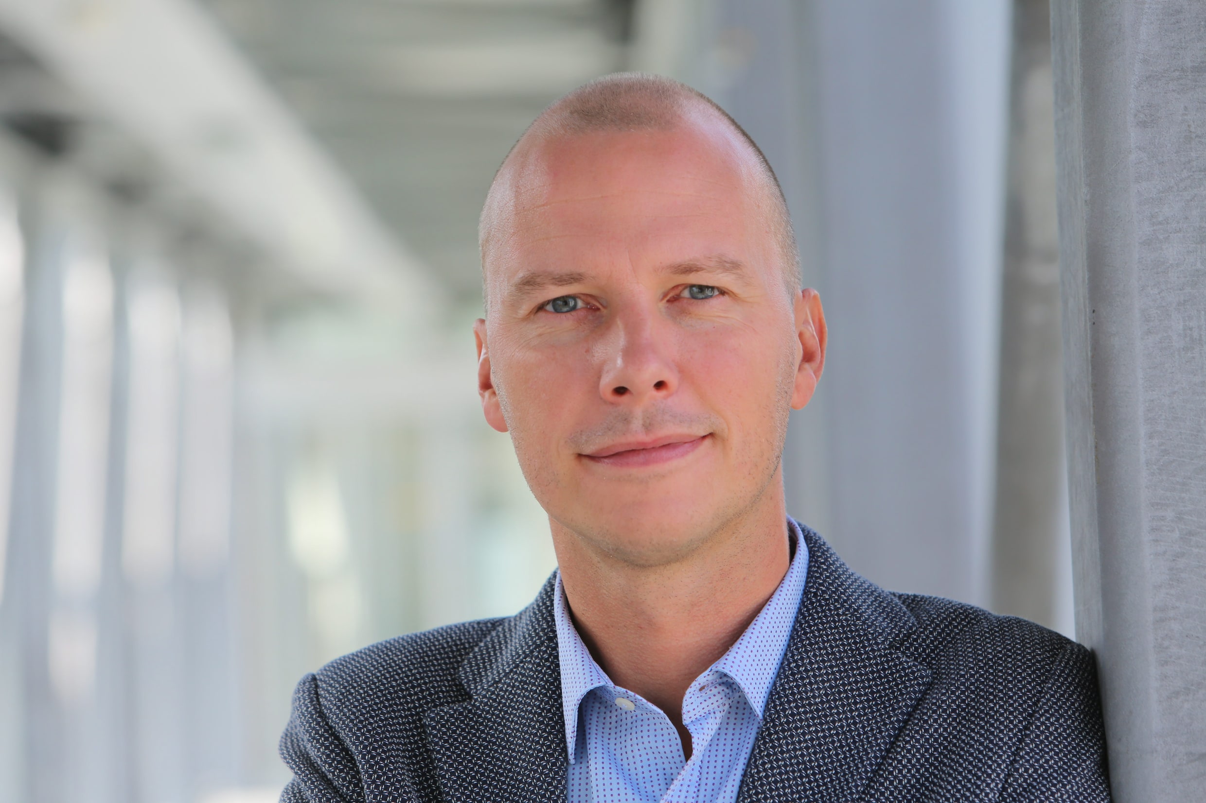 VRT-directeur Peter Claes vertrekt ‘in gemeenschappelijk overleg’