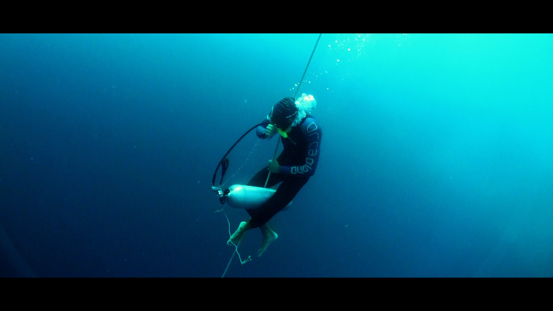 Nieuw-Zeelander duikt 102 meter diep met ingehouden adem