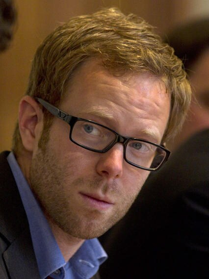 Waar deze 'failed state' echt nood aan heeft, is aan wat meer ...