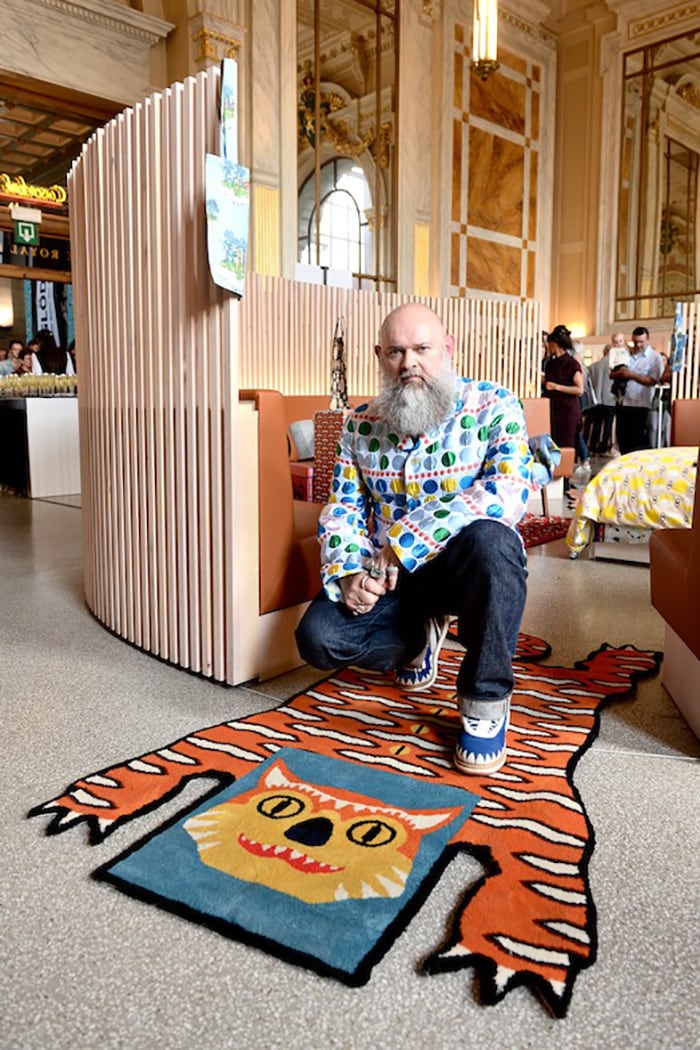 Walter Van Beirendonck stelt Ikea-ontwerpen voor | De Morgen