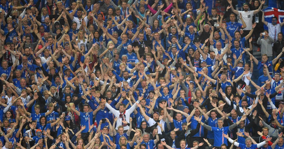 IJslandse voetbalsupporters laten het nog eenmaal donderen