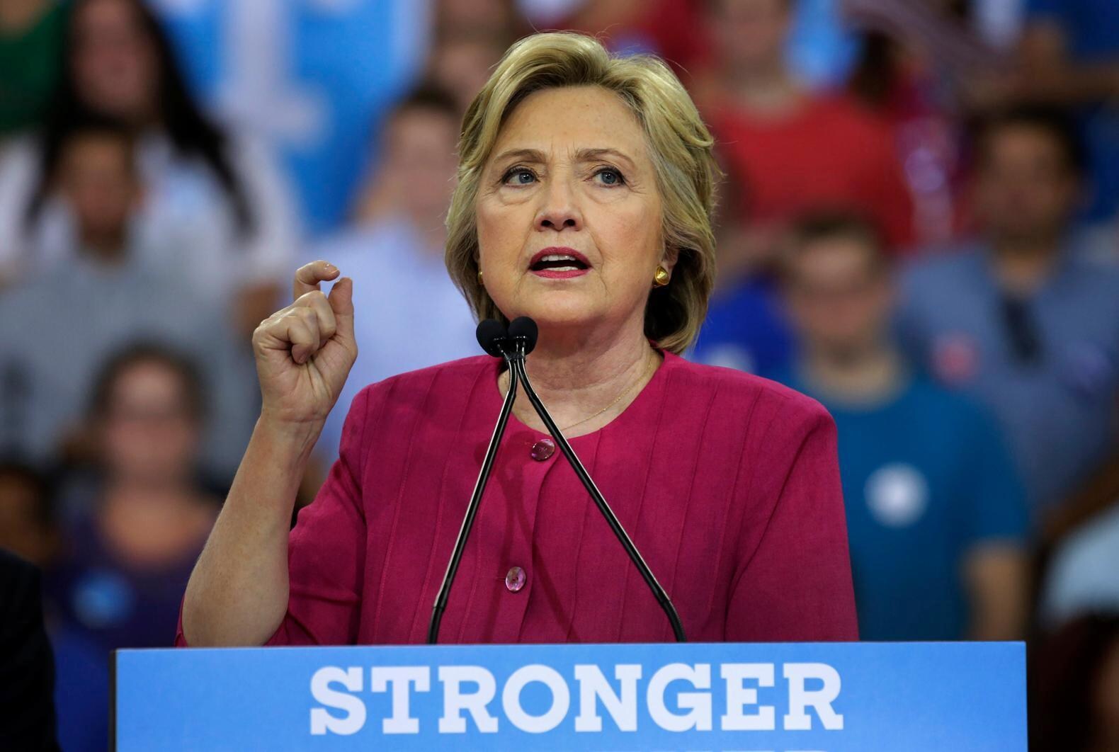 Campagne van Hillary Clinton ook slachtoffer van cyberaanval
