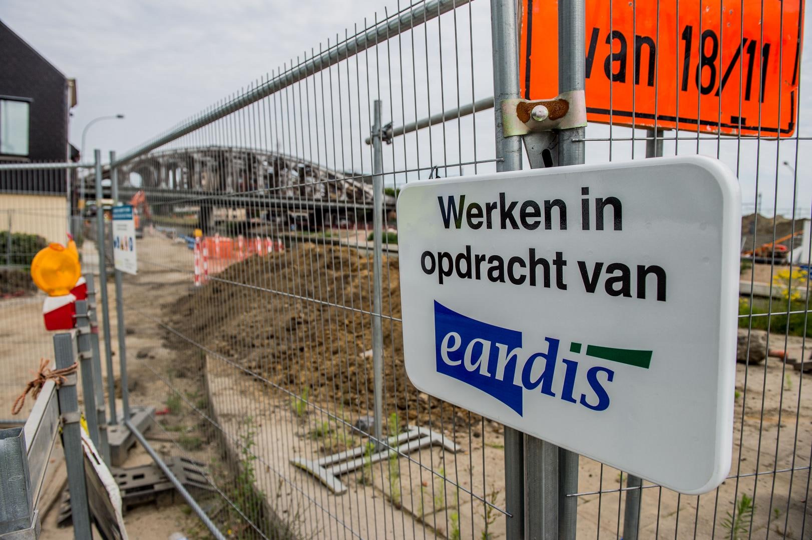 Eandis-dossier: krijgt Gent geen uitstel, dan volgt een tegenstem - Mechelen onthoudt zich