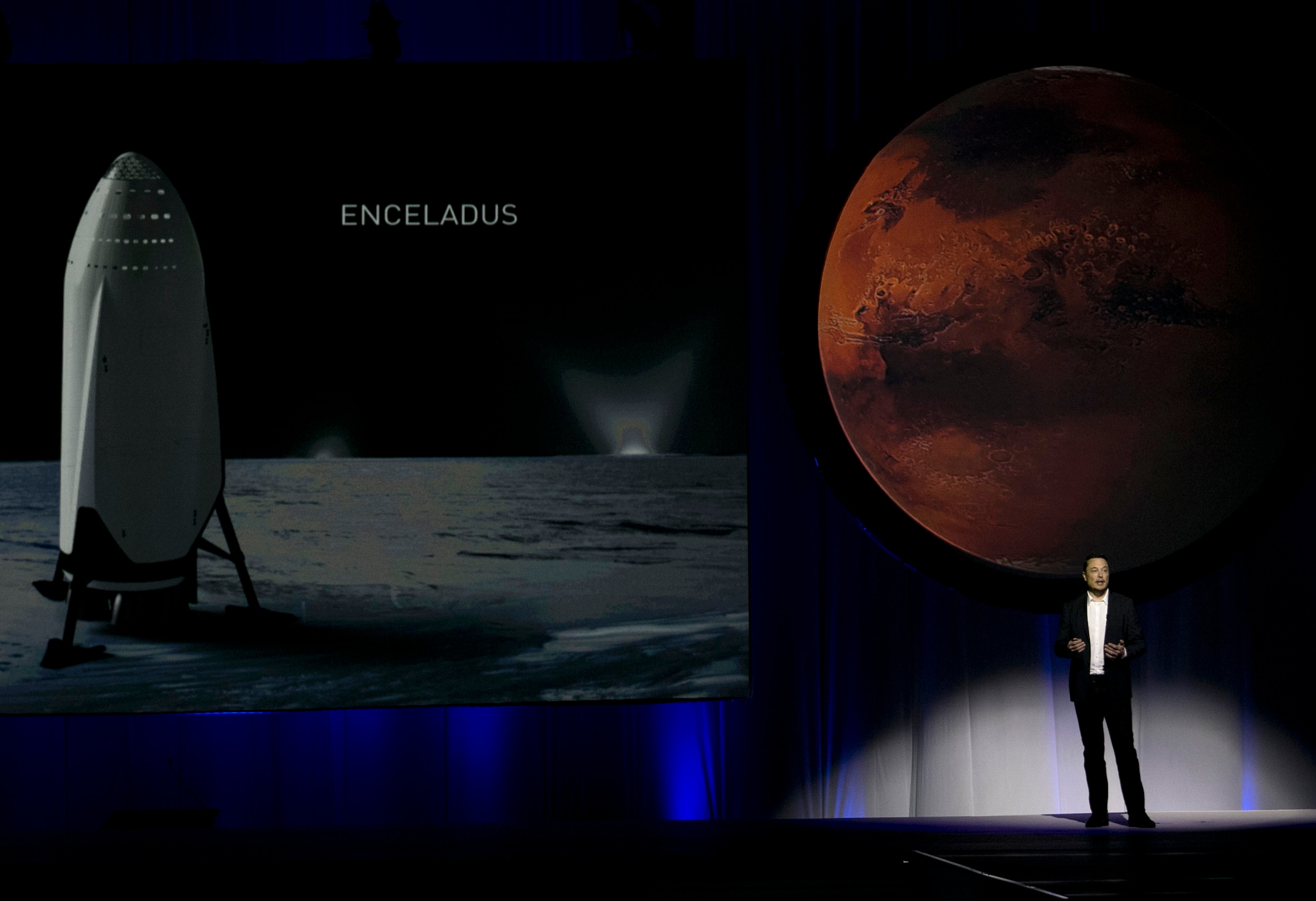 Topman SpaceX en Tesla geeft uitleg over plannen voor kolonie op rode planeet
