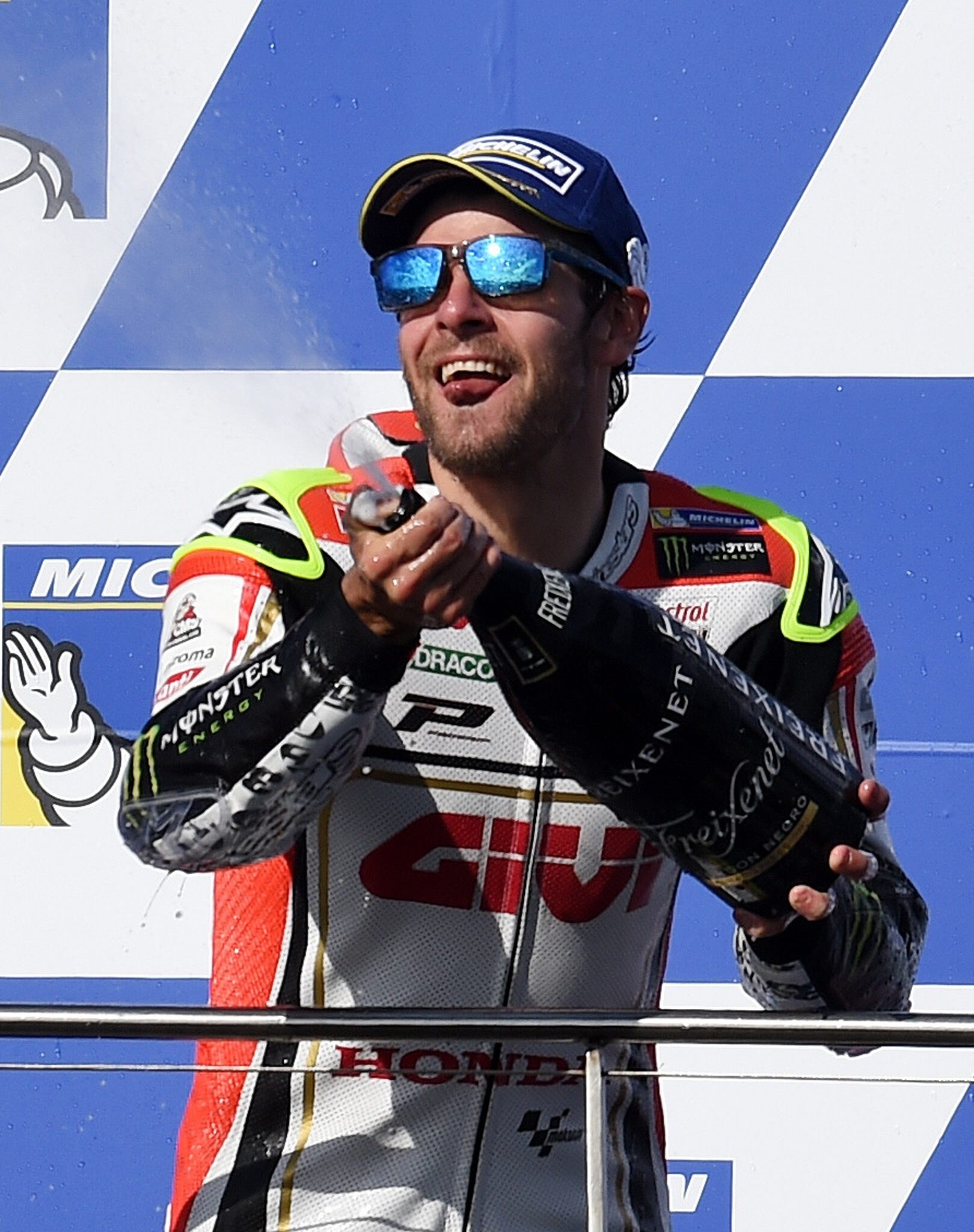 Cal Crutchlow wint in MotoGP op Phillip Island, jonge Belg Livio Loi haalt ereplaats in Moto3