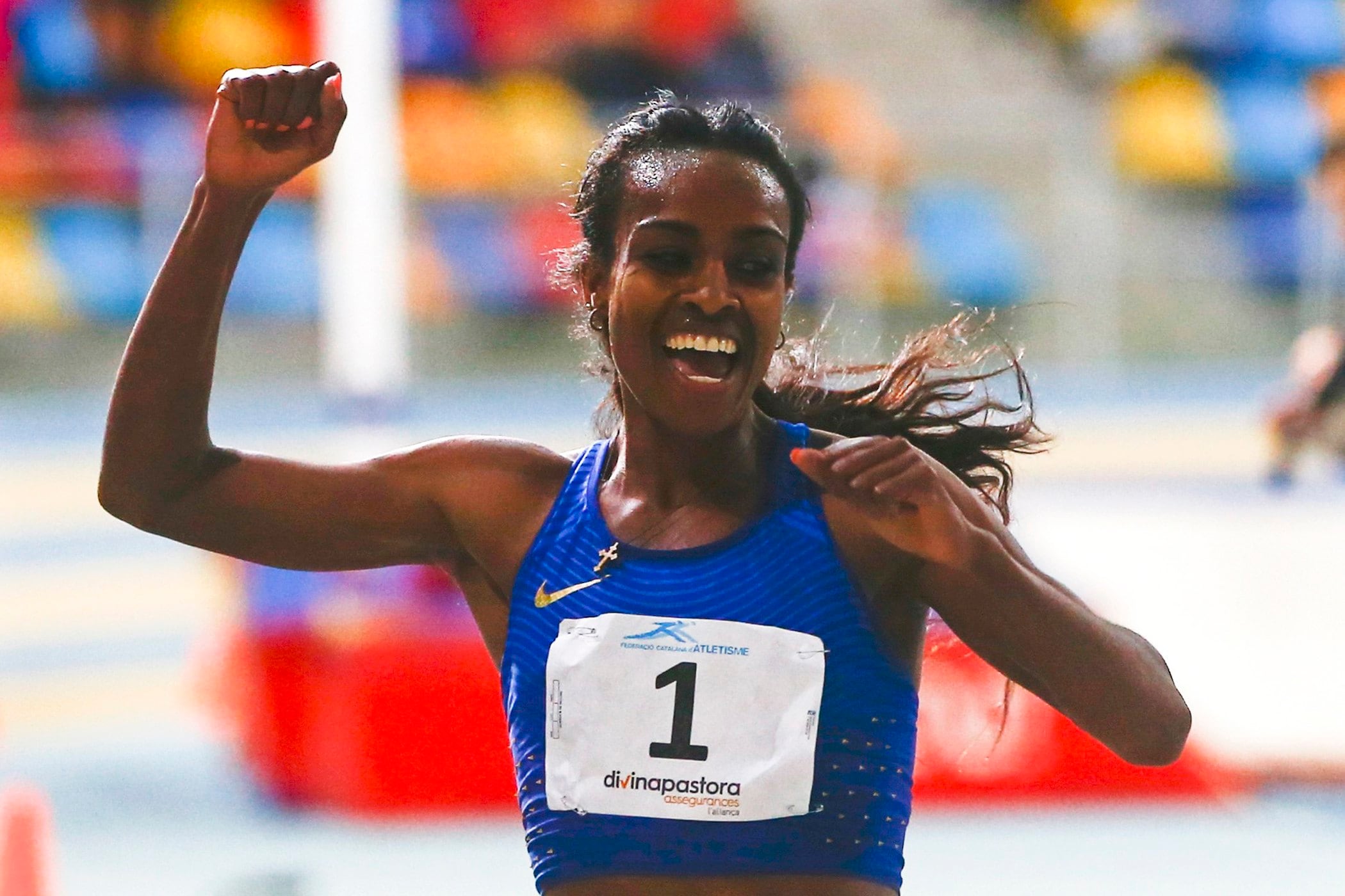 Ethiopische Genzebe Dibaba valt wereldrecord op mijl aan in Lausanne
