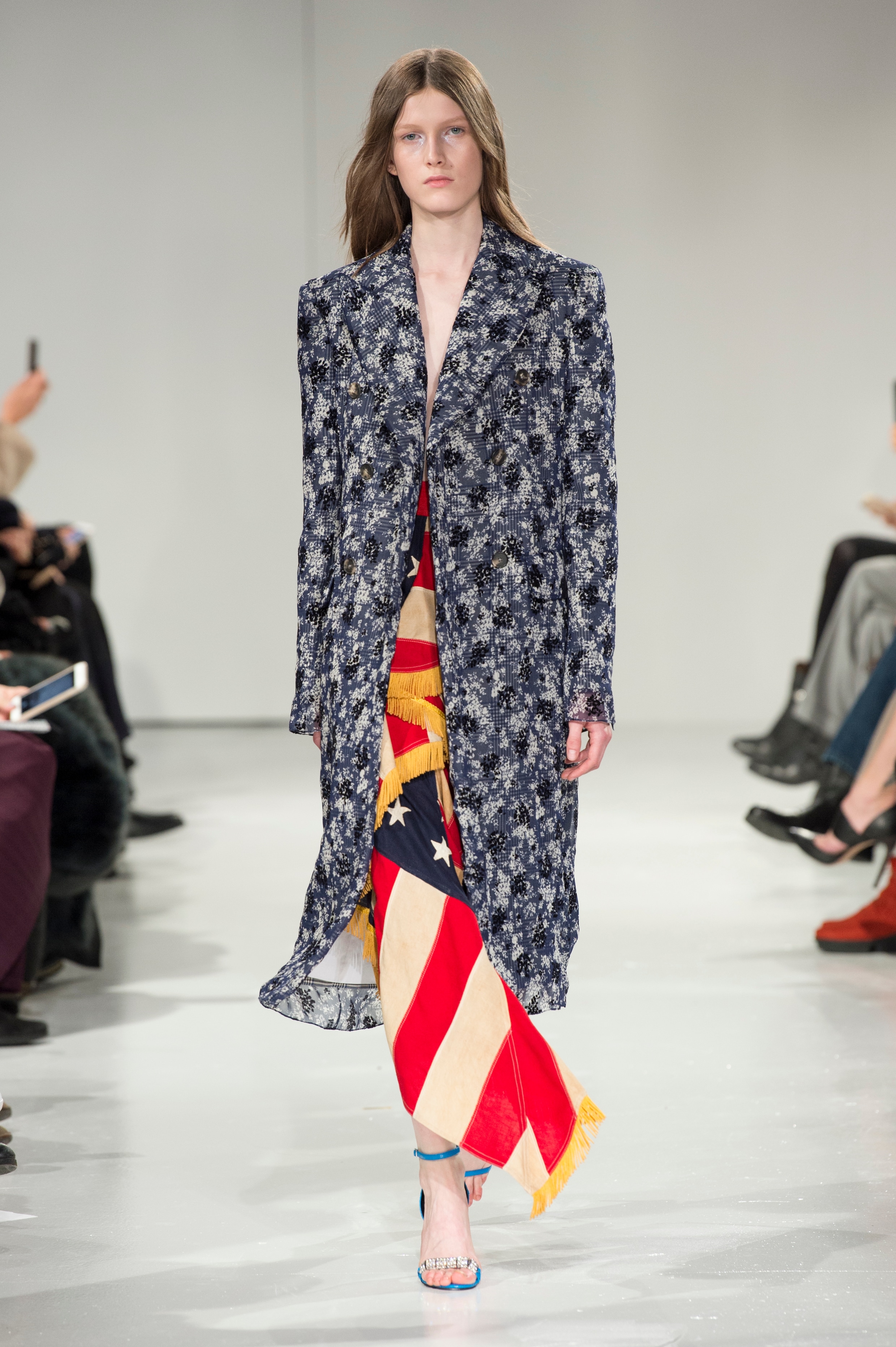 Help, gaat Raf Simons onderbroeken ontwerpen voor Calvin Klein? | De Morgen