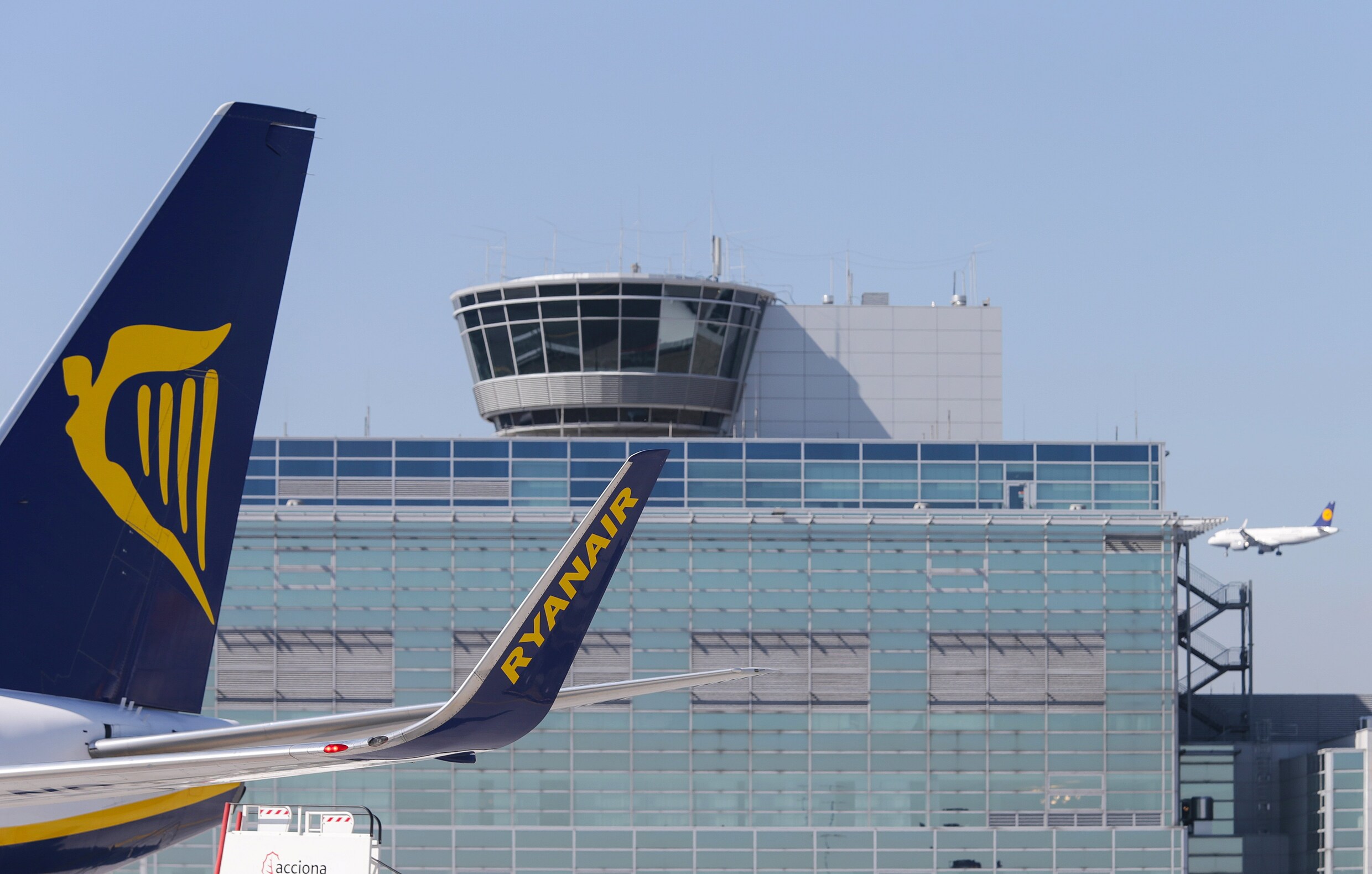 Ryanair moet schadevergoeding betalen voor vertragingen aan zes passagiers